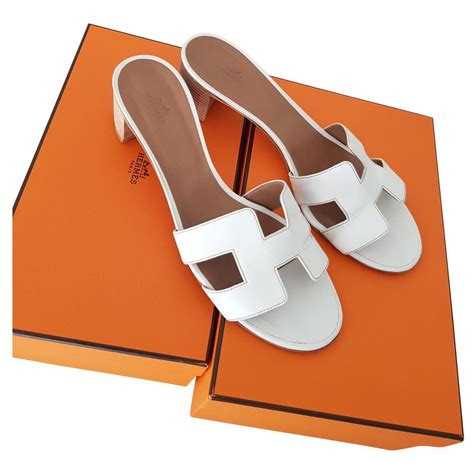 Hermes oasis sandals price